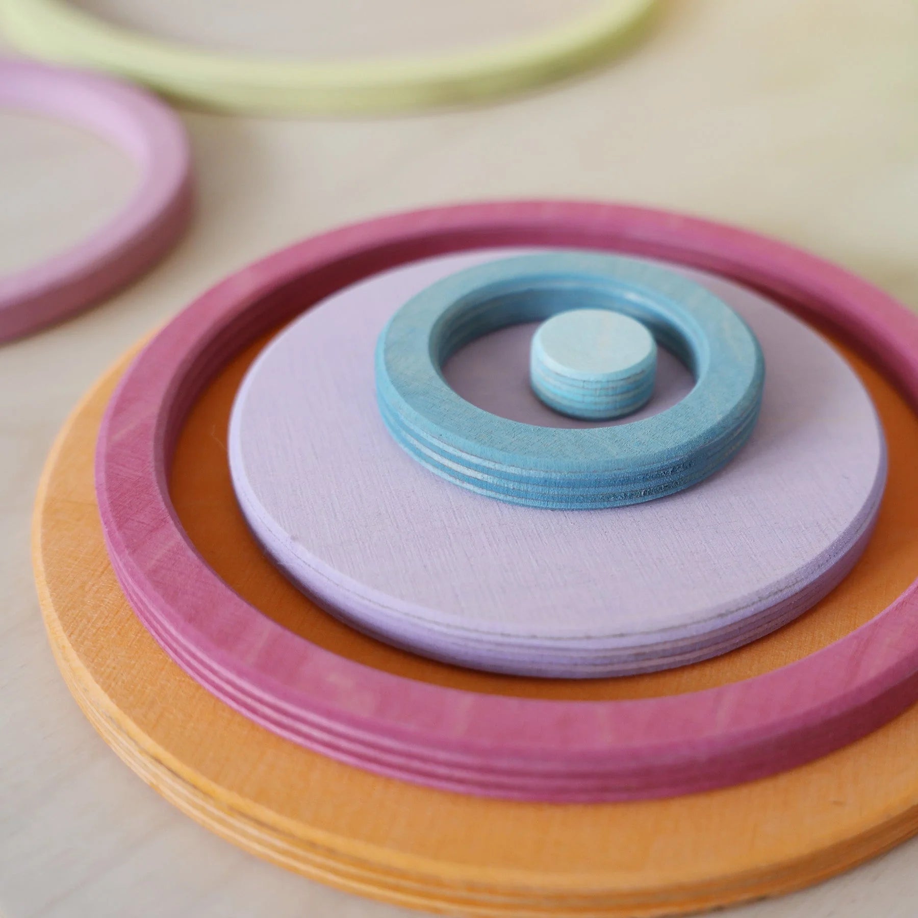 Concentric Circles and Rings Pastel