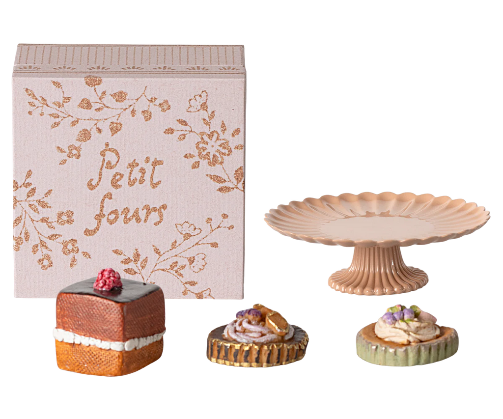 Setje Petit Fours cakes