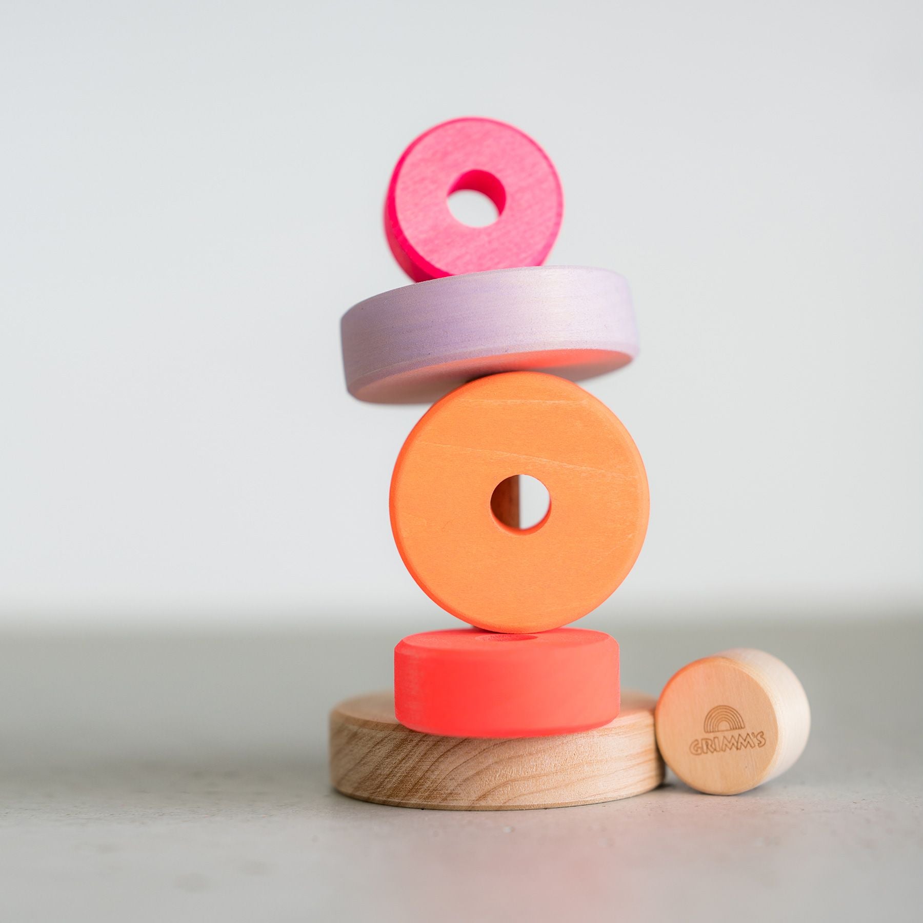 Grimm`s kleine conische stapelstoren in neon pink