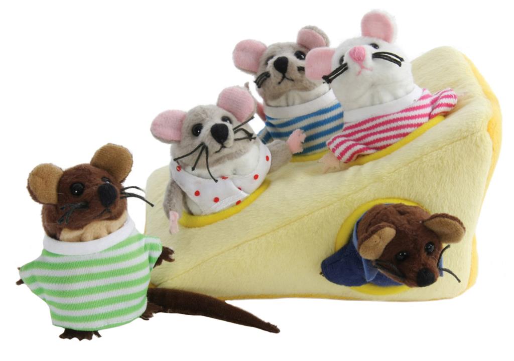 Muizenfamilie in kaas