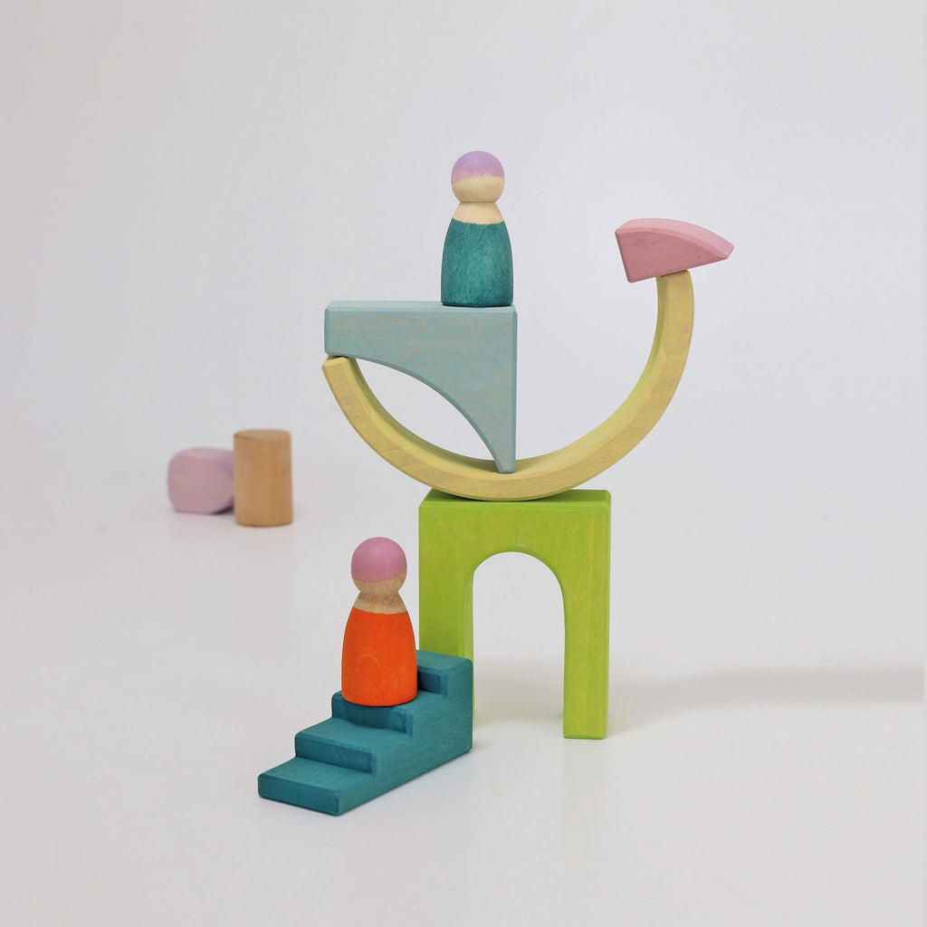 Grimm`s Building World Cloud Play