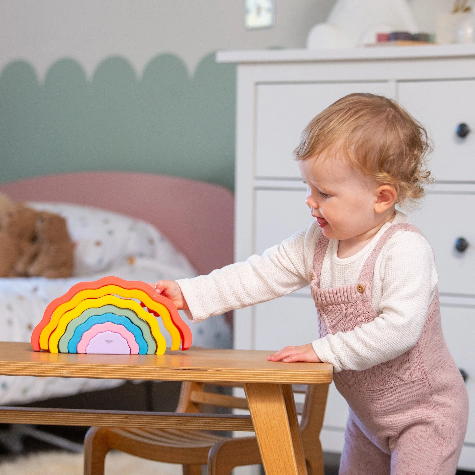 SiliSoft® Wobble Rainbow