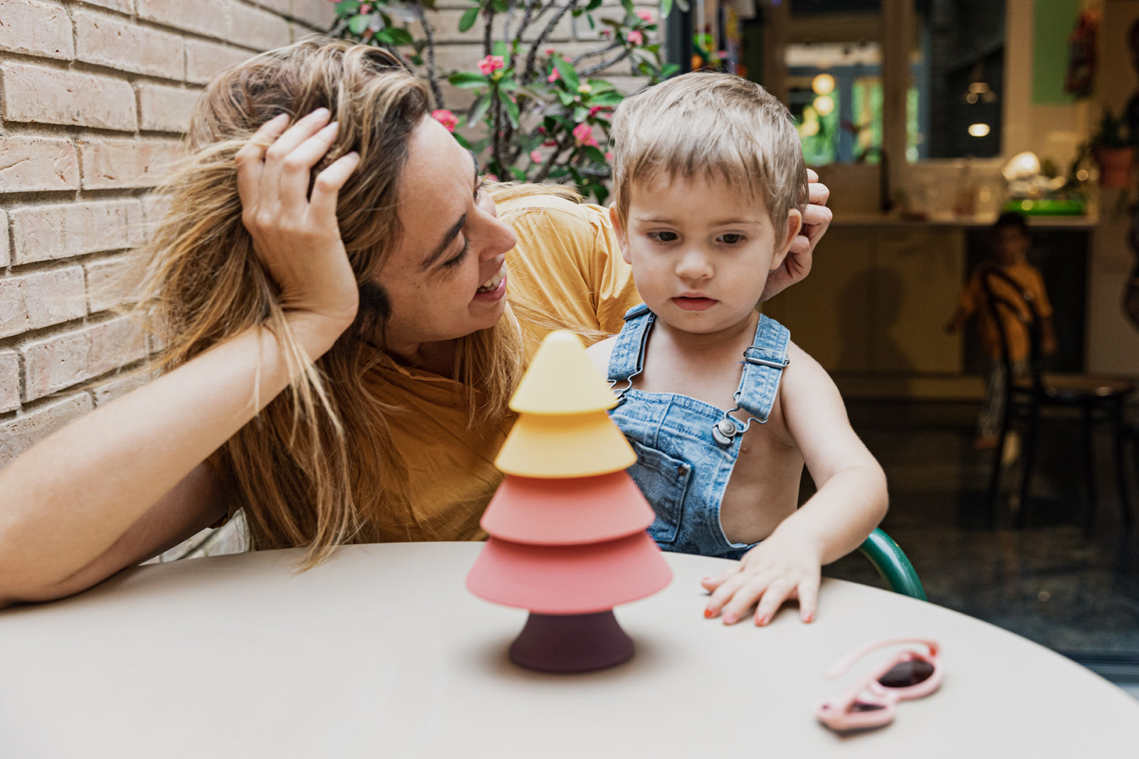 Little L Stapeltoren Dennenboom Levendige Kleuren