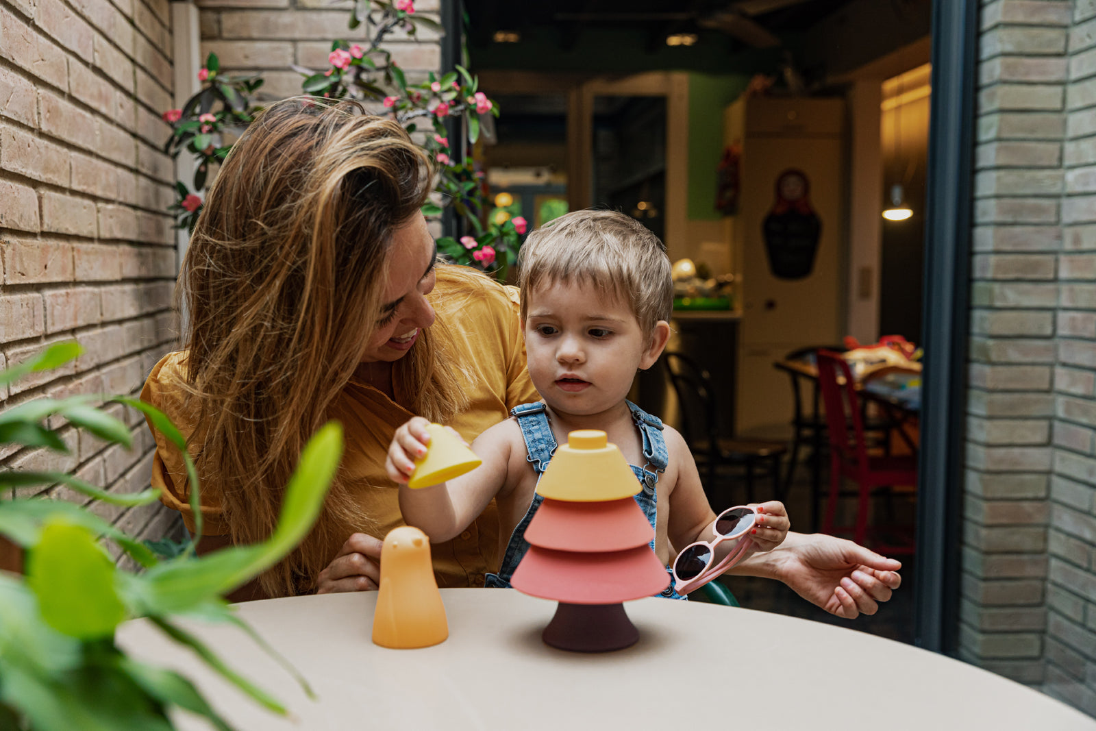 Little L Stapeltoren Dennenboom Levendige Kleuren