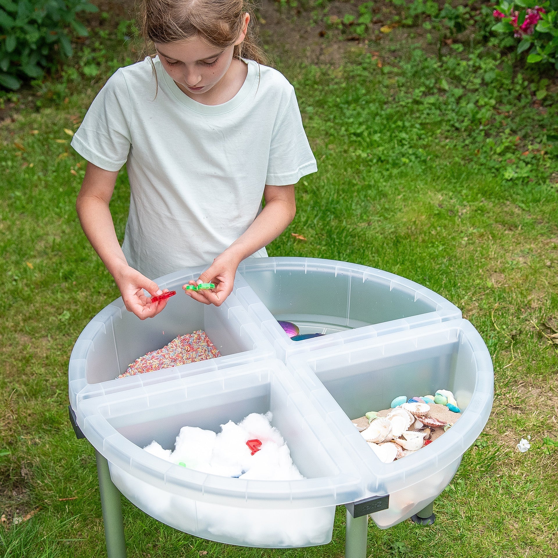 Discovery Quadrant Trays & Stand
