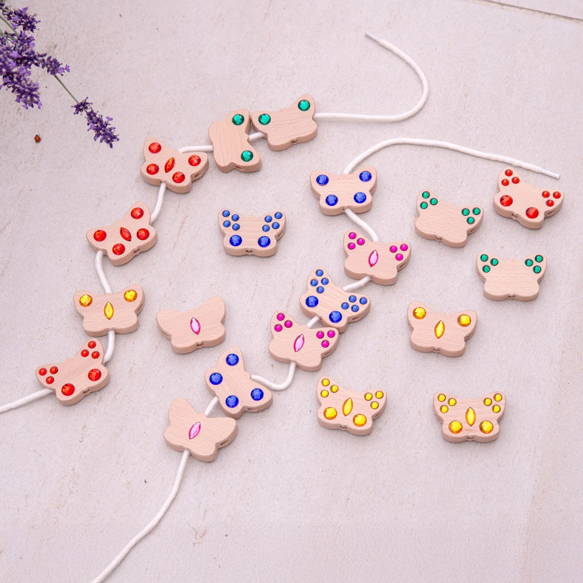 Butterfly Lacing Jewels - Pk20 + 2 laces