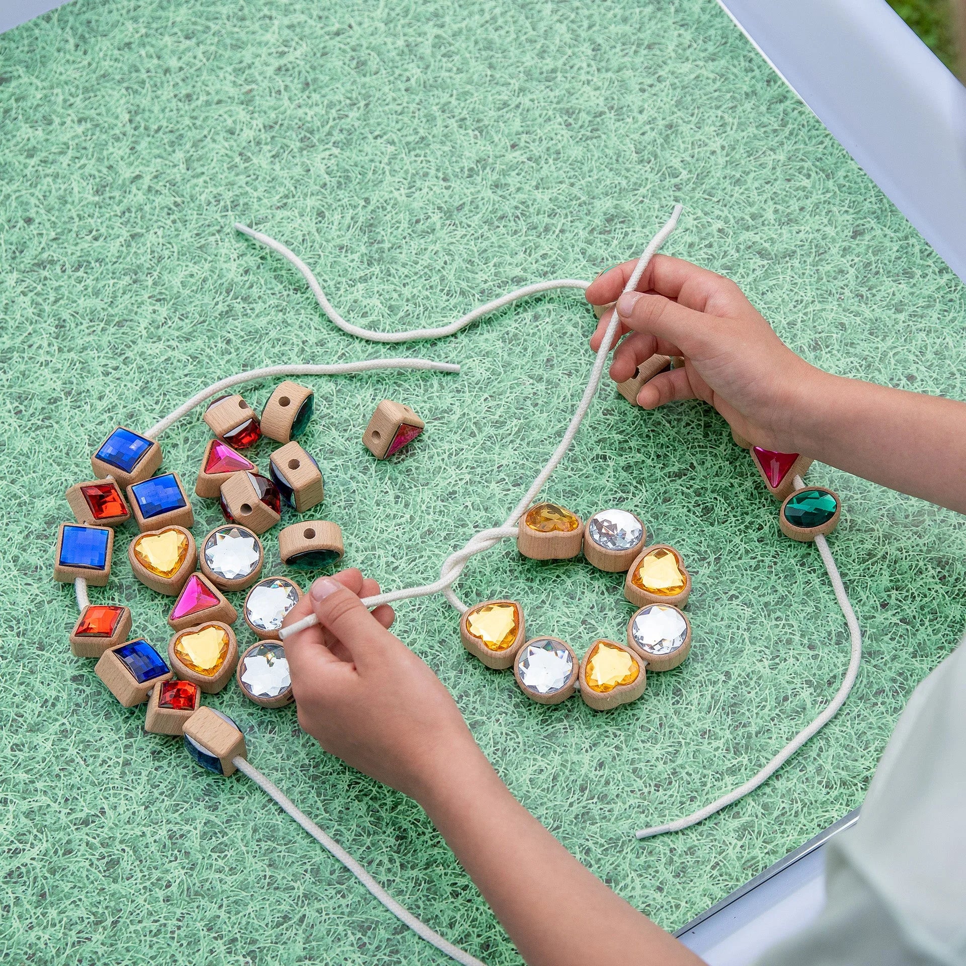 Shape Lacing Jewels PK 36