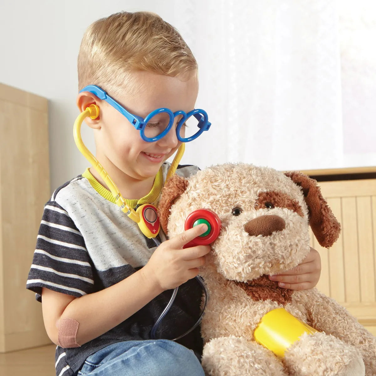 Pretend & Play® Doctor Set