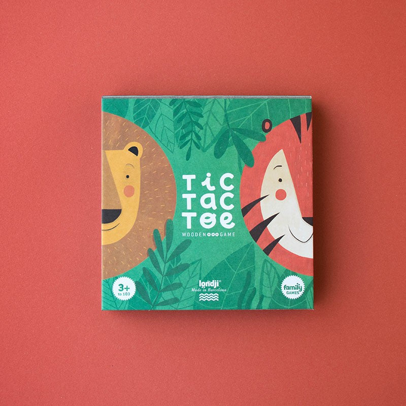 Family game - Lion and tiger tic tac toe