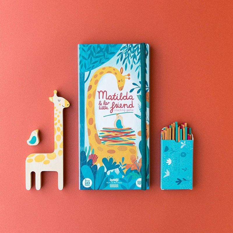 Wood game - Mathilda and her little friend