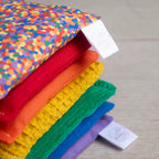 Pittenzakjes Regenboog set van 6 & regenboog confetti