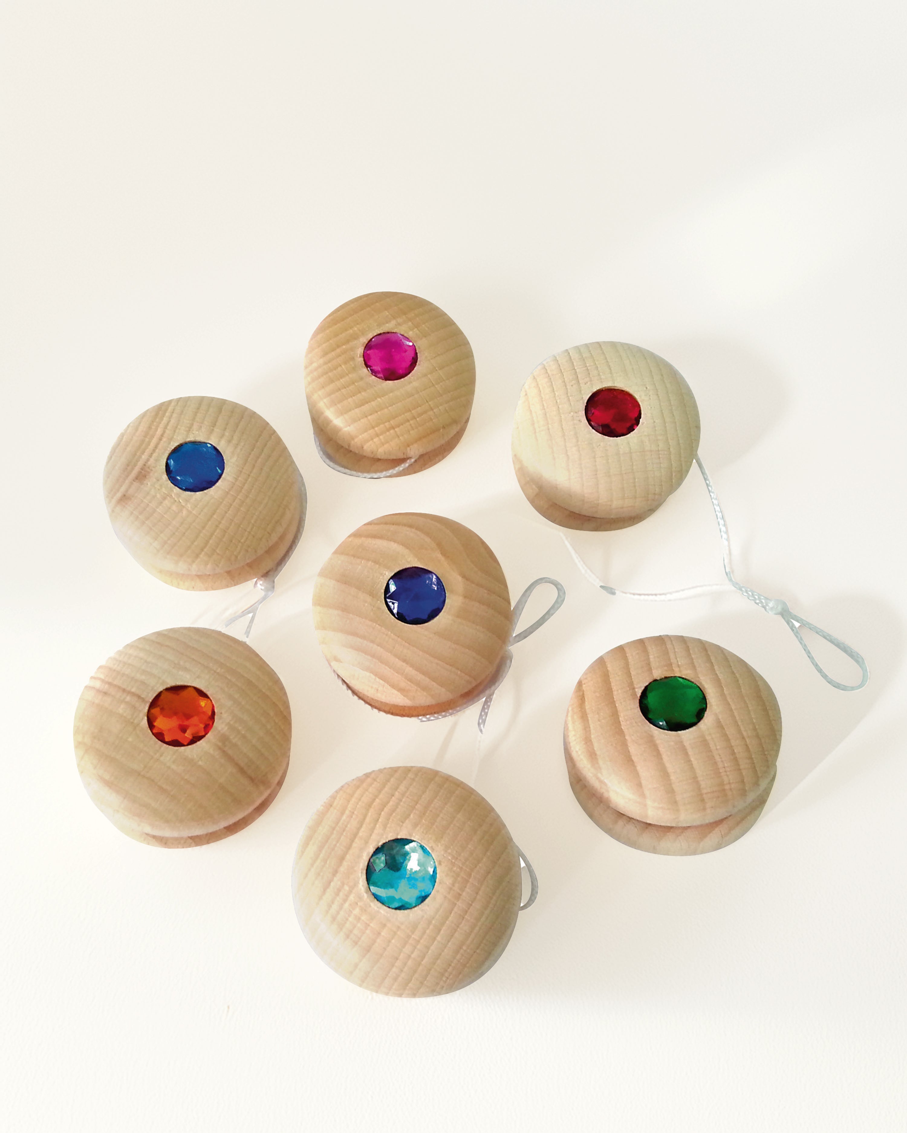 3037 yoyo met diamanten