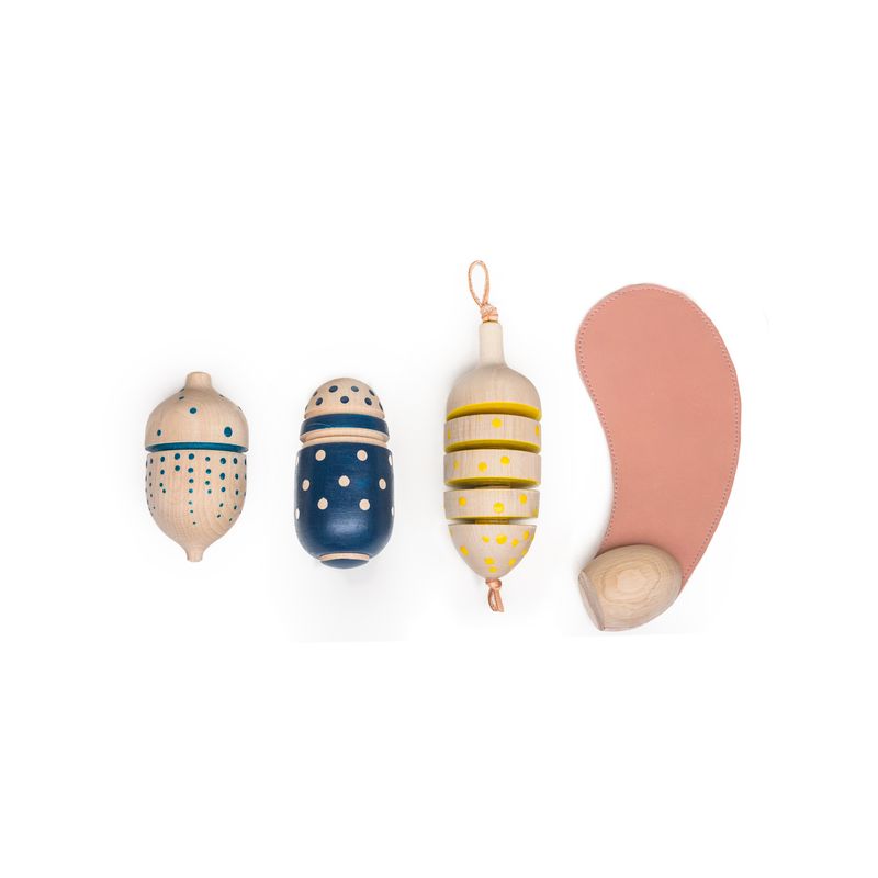 Fruit-shaped rattle set