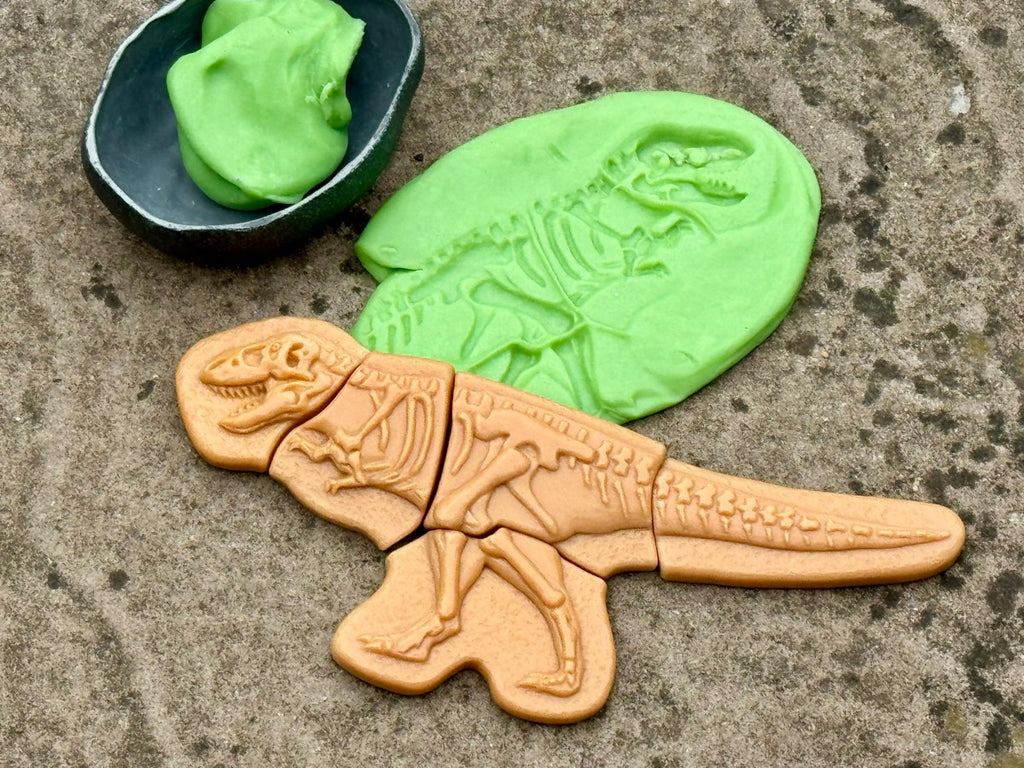 Yellow Door dig & discover ankylosaurus & tyrannosaurus rex