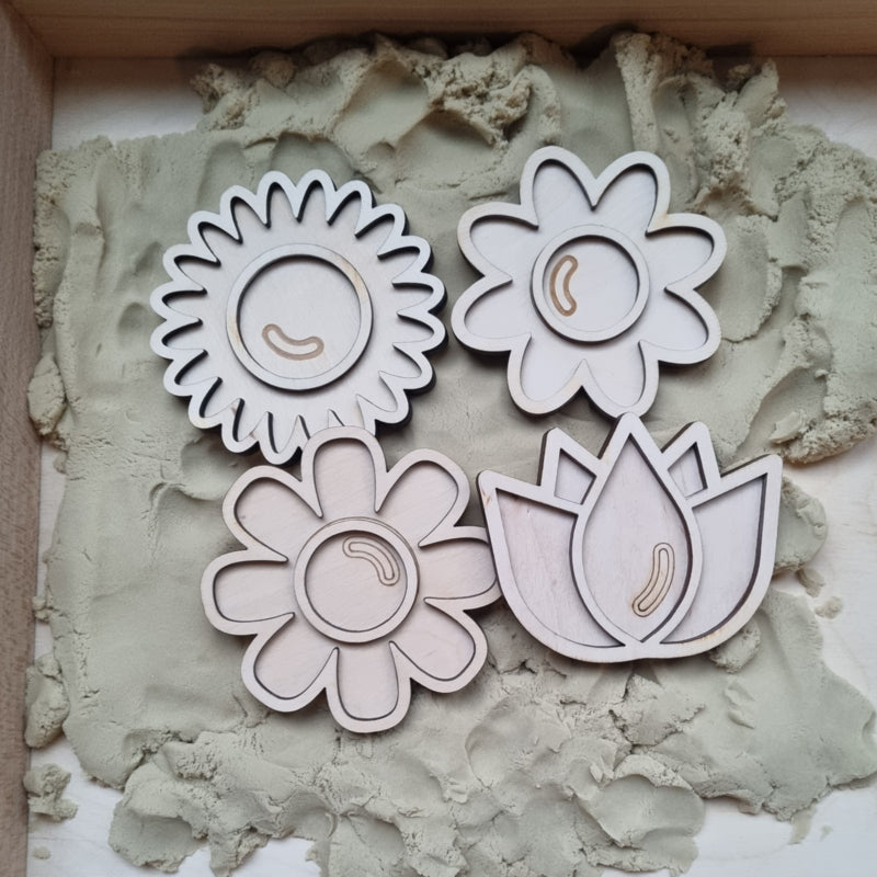 Houten mini vulvormen set bloemen