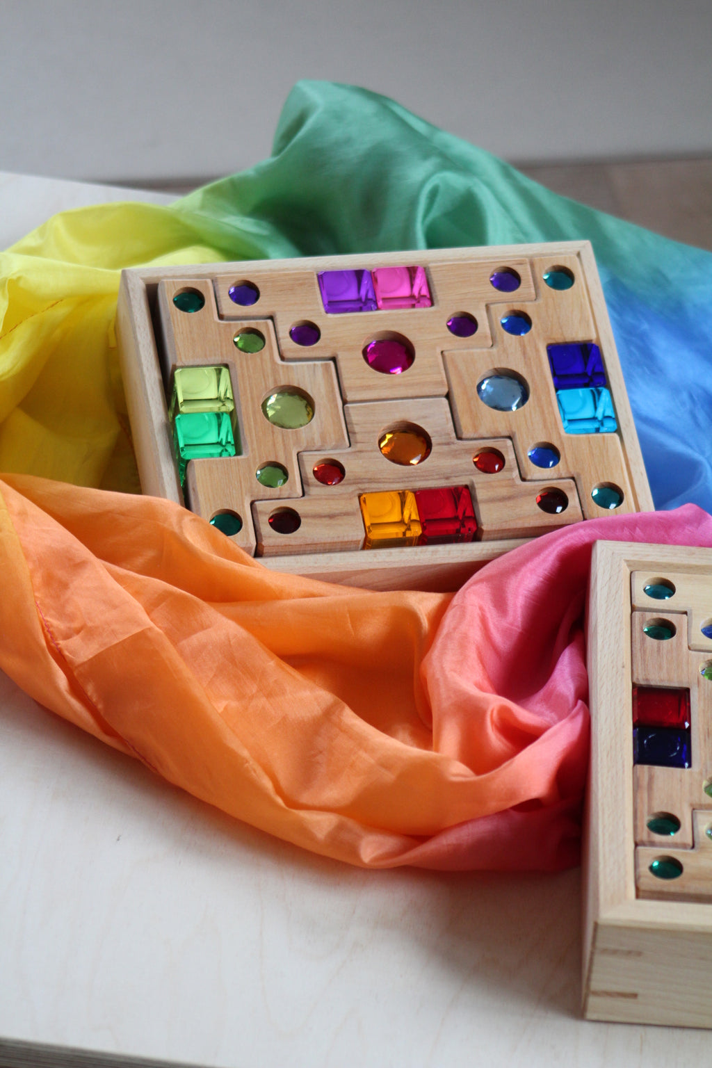 Colored staircase with luminous blocks, 16 pieces