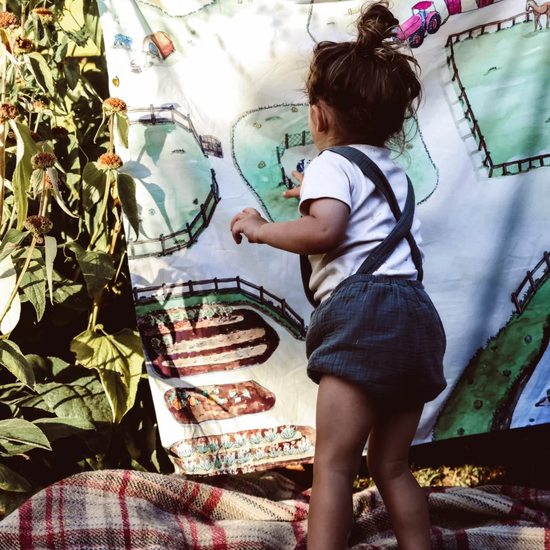 Wondercloths Around the farm