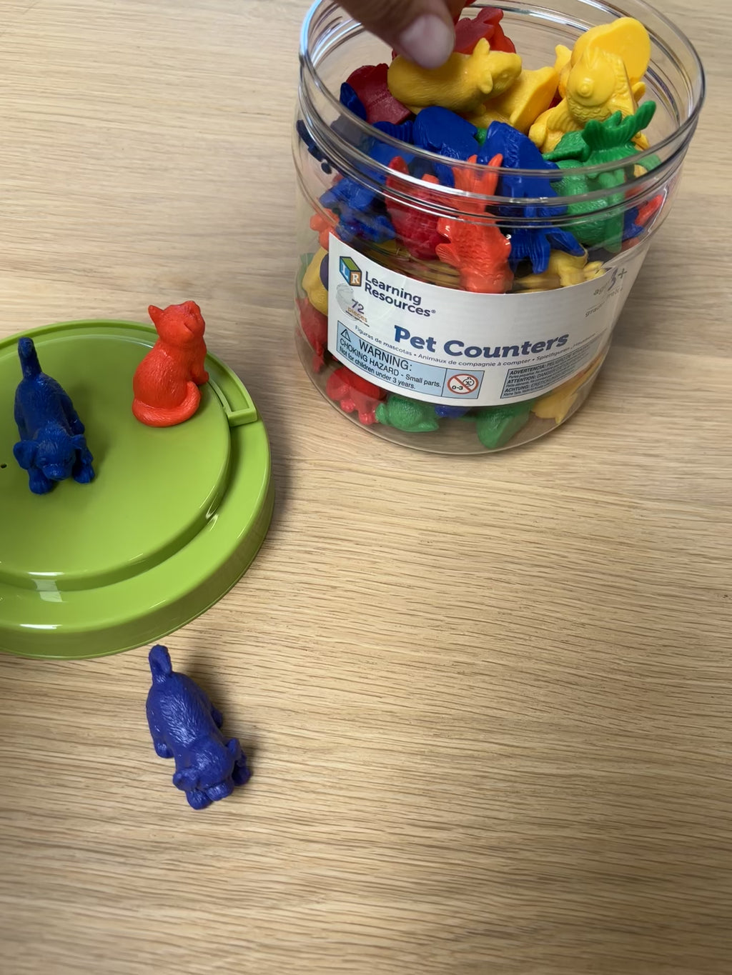 Pet Counters, Set of 72