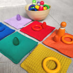 Sensorische pittenzakjes Regenboog set van 6 & Waves