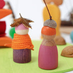 Grimm`s kleine speelwereld in het bloemenveld