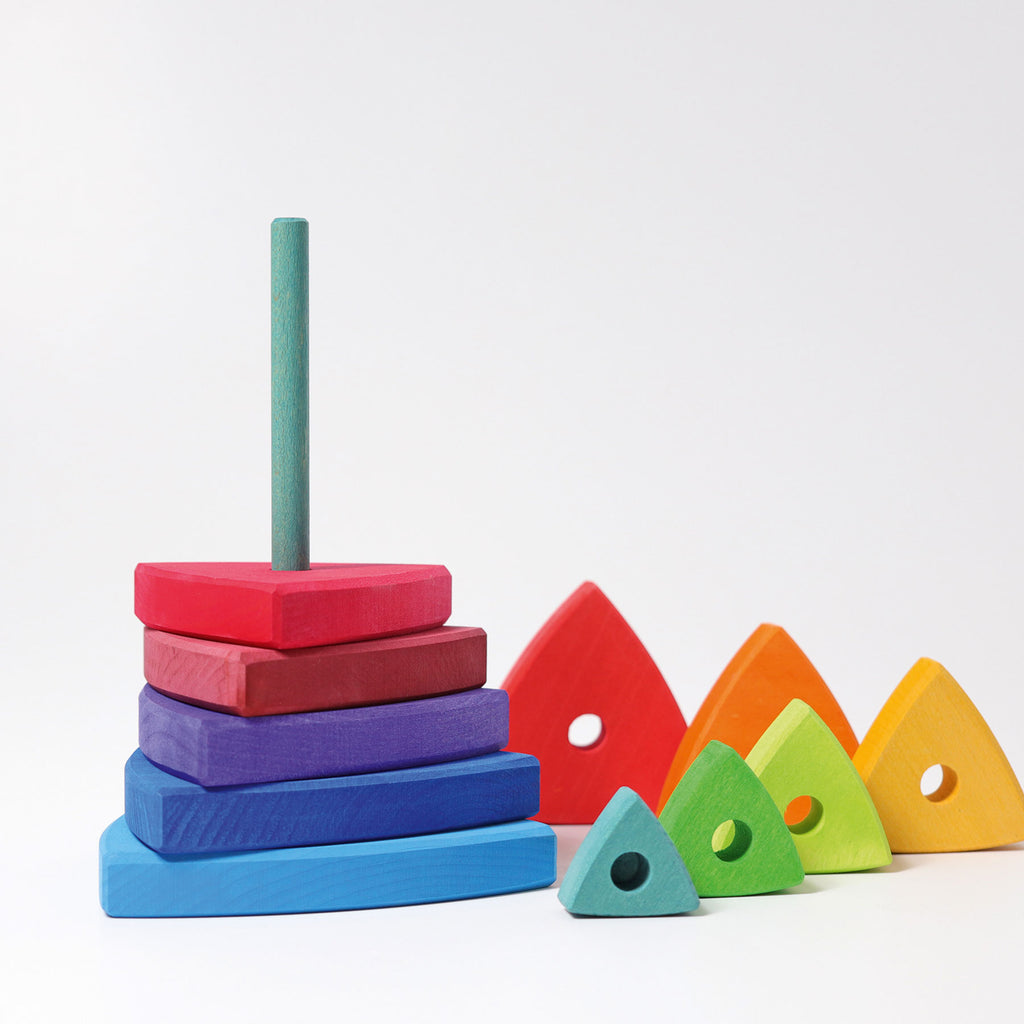 Grimm`s houten conische stapelstoren