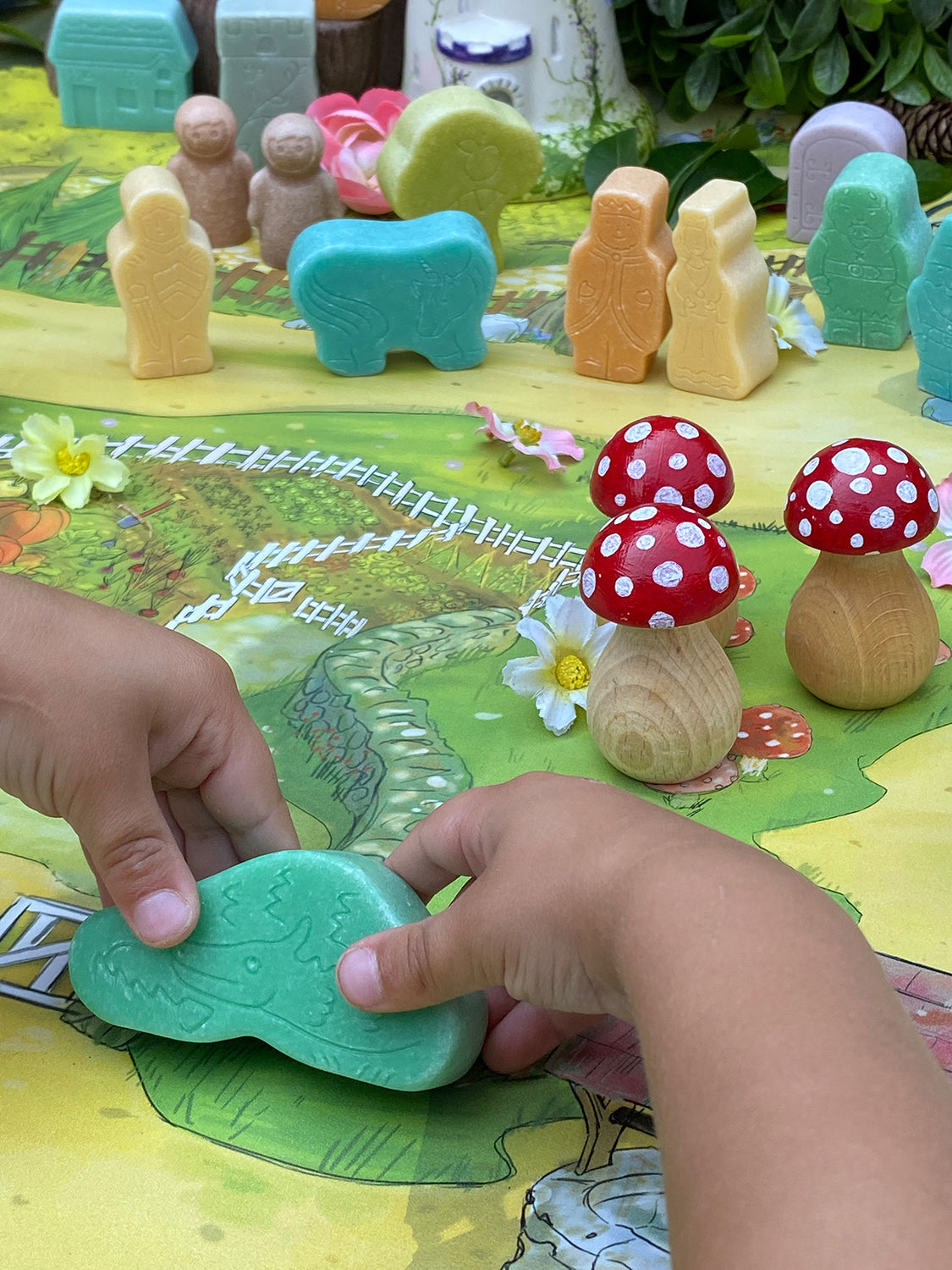 Yellow Door Little Lands sprookjes